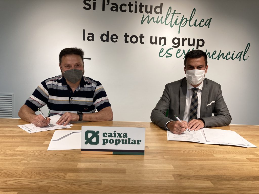 Gremio de Carniceros y Charcuteros de València firma un acuerdo con Caixa Popular