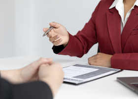 Labora convoca subvenciones para la contratación de colectivos vulnerables