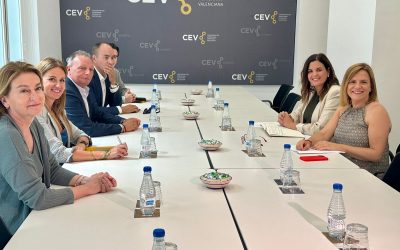 Confecomerç traslada a la candidata socialista al Parlamento Europeo sus reivindicaciones en materia de comercio