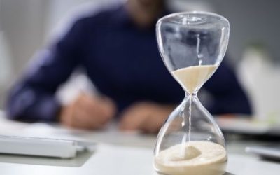 Más cerca de la factura electrónica entre empresas y profesionales: así afectará al comercio